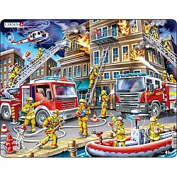 Larsen Puzzle Hasiči pri požiari, 45 dielikov