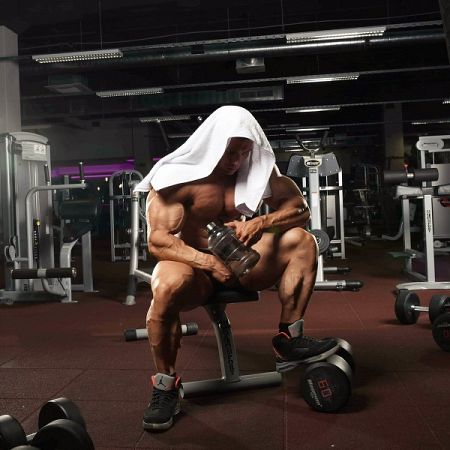 GymBeam Fľaša Hydrator 1,89 l