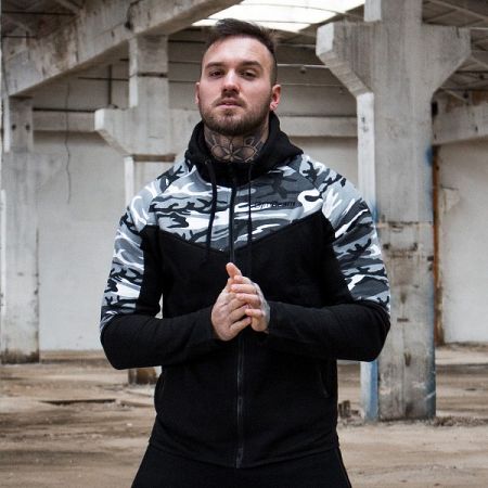 GymBeam Mikina Camo Grey camo L
