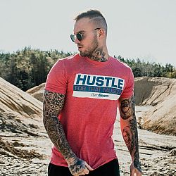GymBeam Tričko Hustle For That Muscle Heather Red S